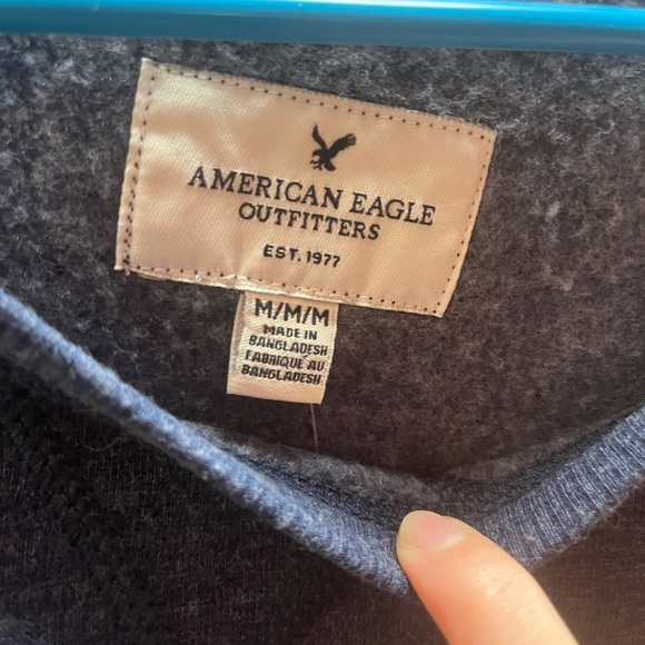 Sweater - Picture 2 of 4